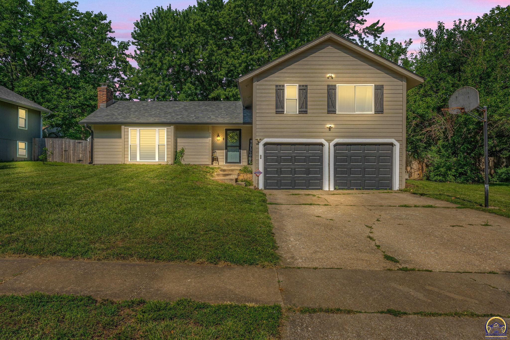 Property Photo: 3117 SW Chelsea Dr KS 66614