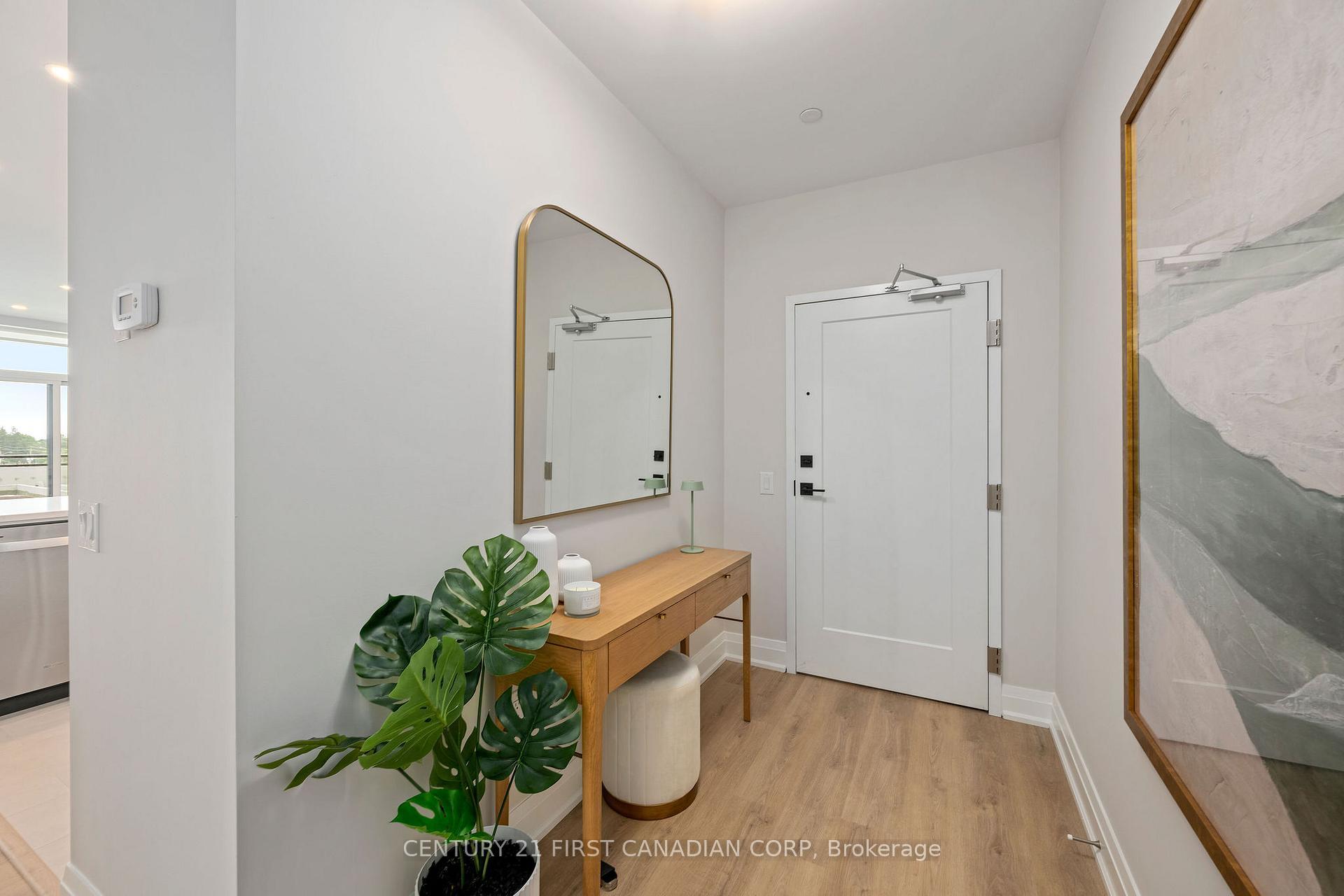 Property Photo:  4286 King Street 510  ON N2P 2E9 