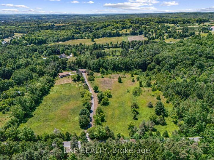 Photo de la propriété:  9640 Dagmar Road  ON L0B 1A0 