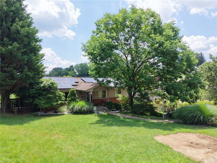 5215 Caste Dr  Whitehall PA 15236 photo
