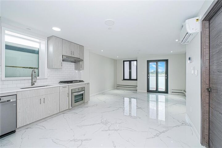 Property Photo: 1014 Banner Avenue 6A NY 11235
