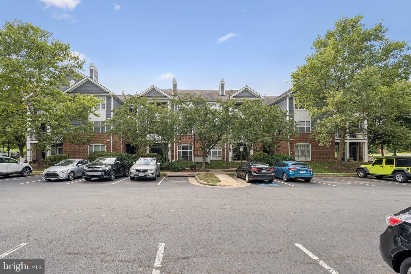 Property Photo:  20311 Beechwood Terrace 203  VA 20147 