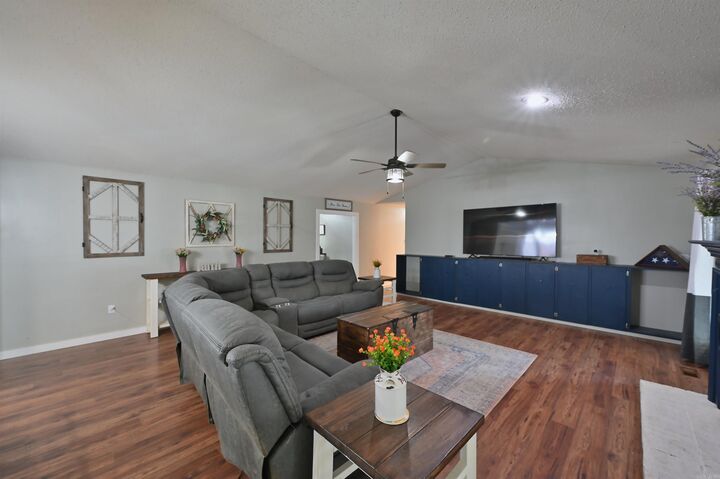 Property Photo:  5 Kensington  AR 72034 