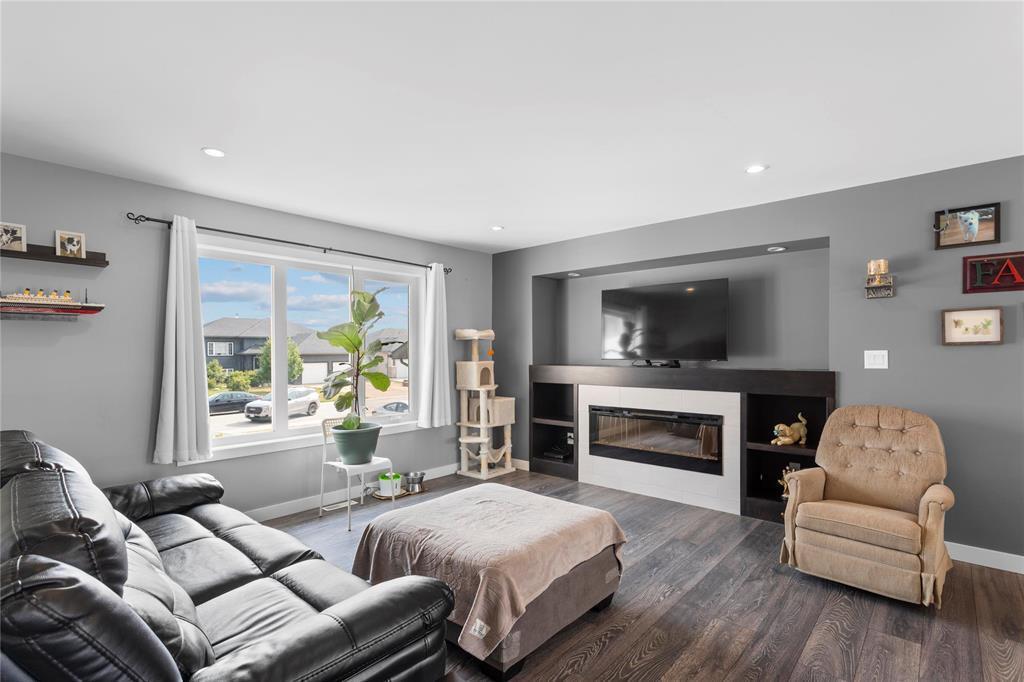 Property Photo: 93 Rockridge Drive MB R0A 0C0