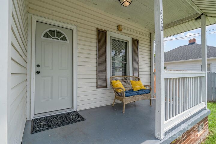 Property Photo: 620 Brookwood Drive NC 28115