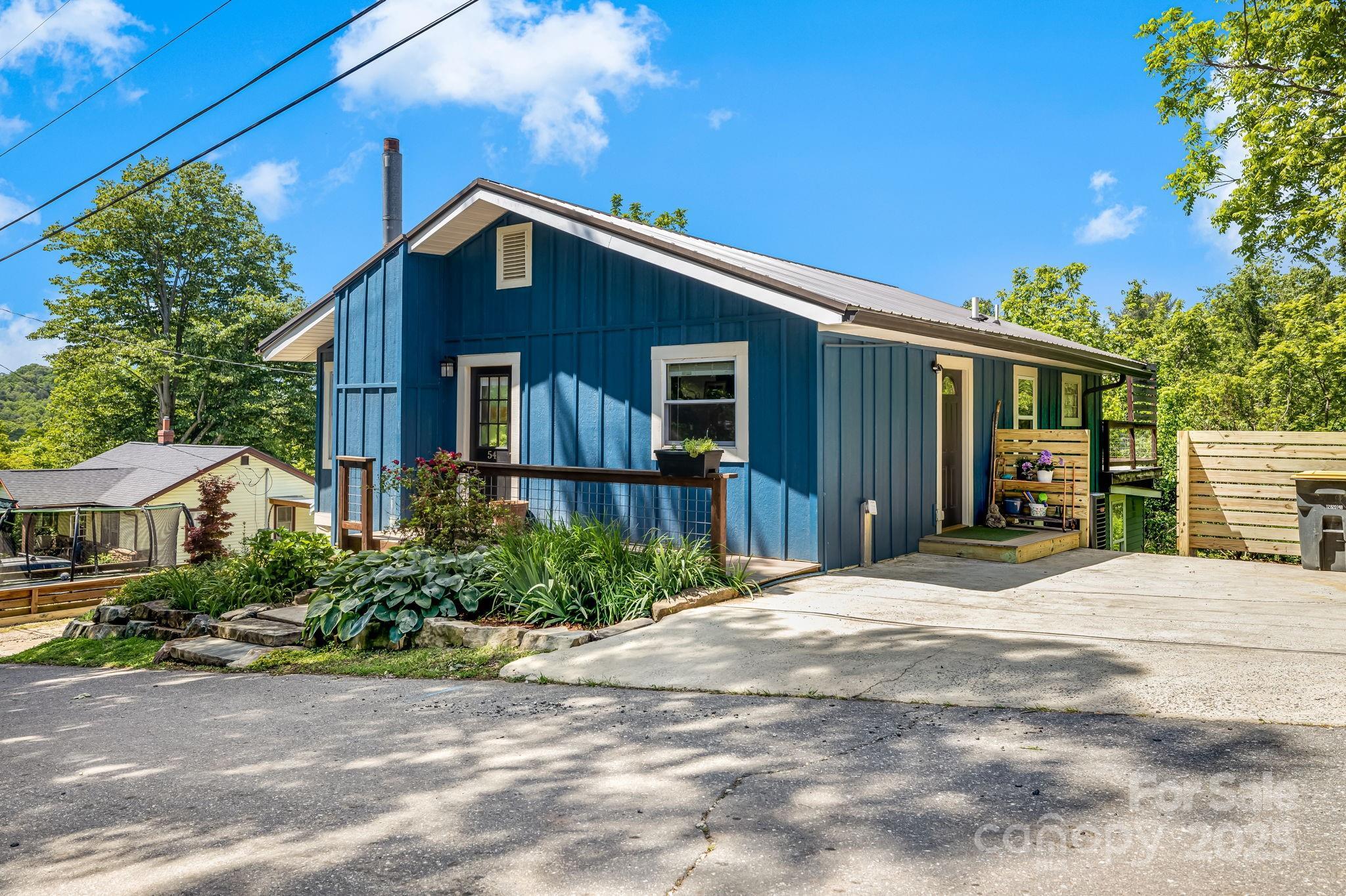 Property Photo:  54 Vine Street  NC 28804 