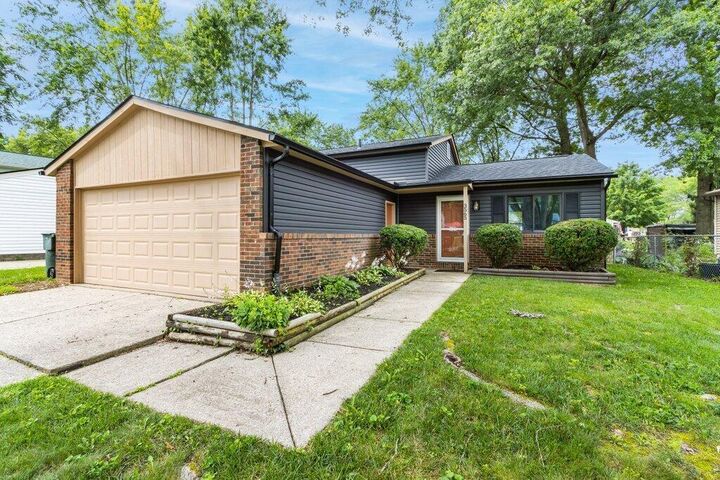 Property Photo: 3565 Malabar Street OH 43230