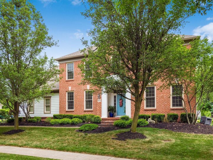 Property Photo: 6676 Ballantrae Place OH 43016