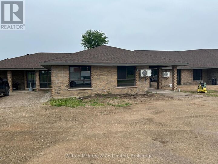 Property Photo: 380 1st Avenue North 7 ON N0G 1L0