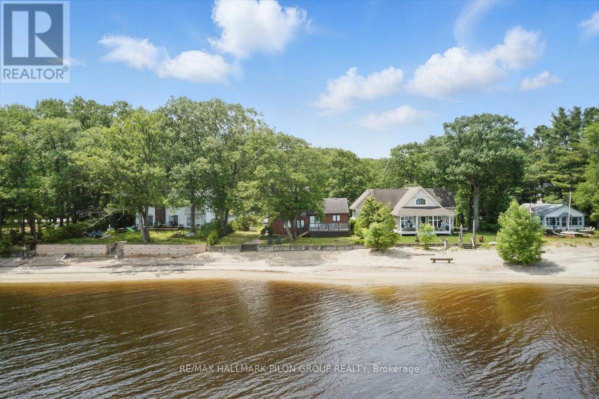 Property Photo: 584 Bayview Drive ON K0A 3M0