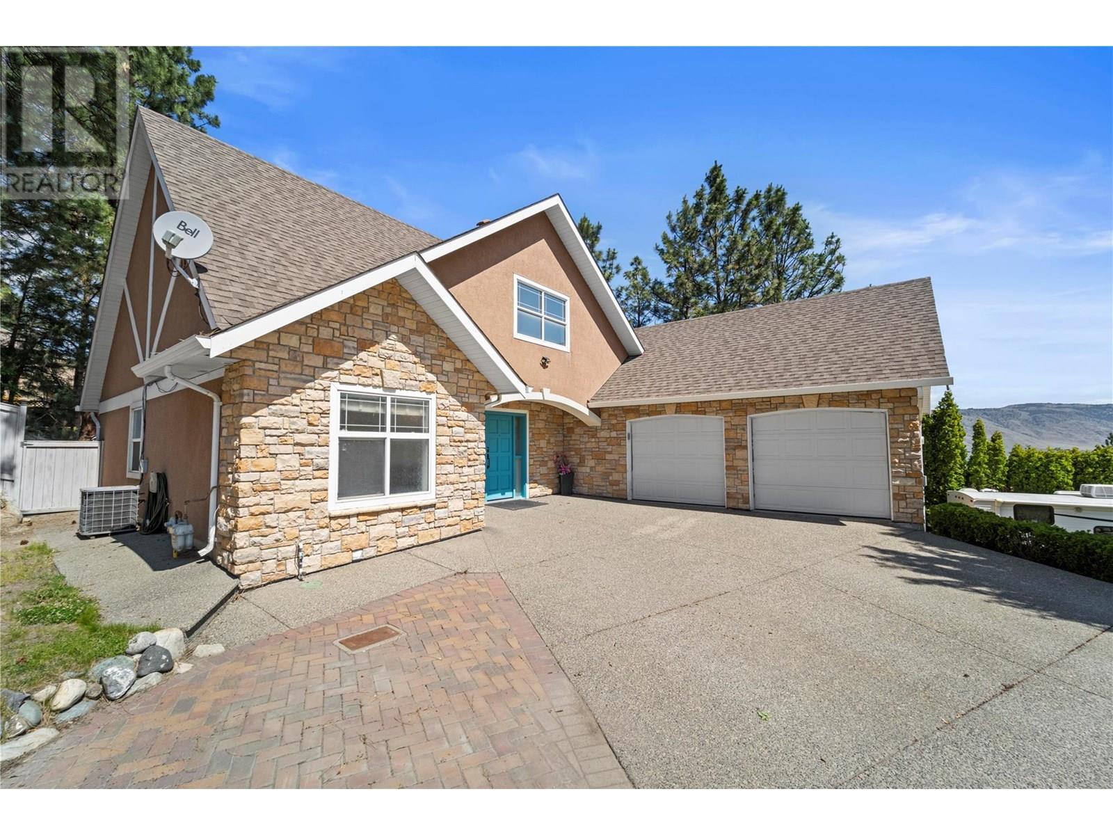 Property Photo: 1548 Assiniboine Road BC V2E 2R1