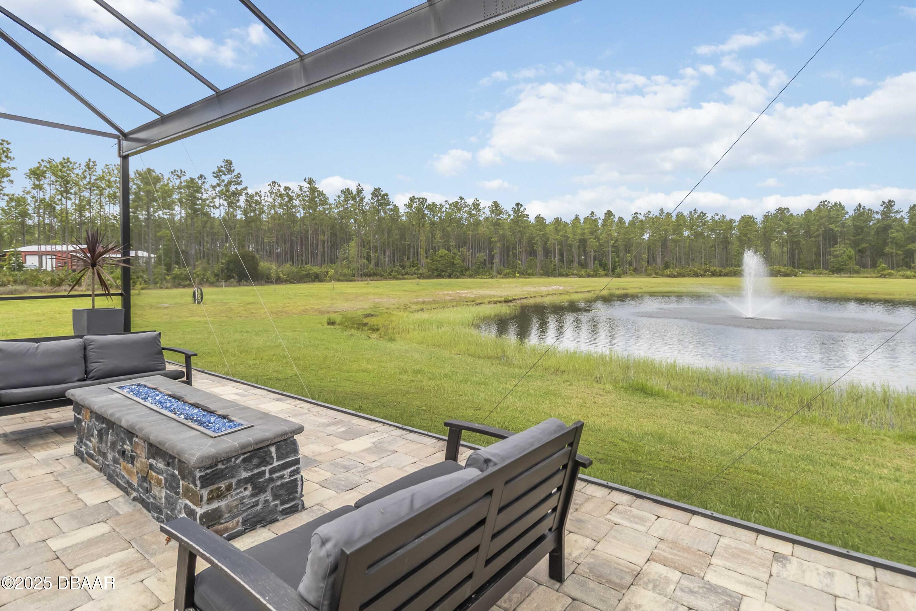 Property Photo: 113 Spring Rise Circle FL 32110