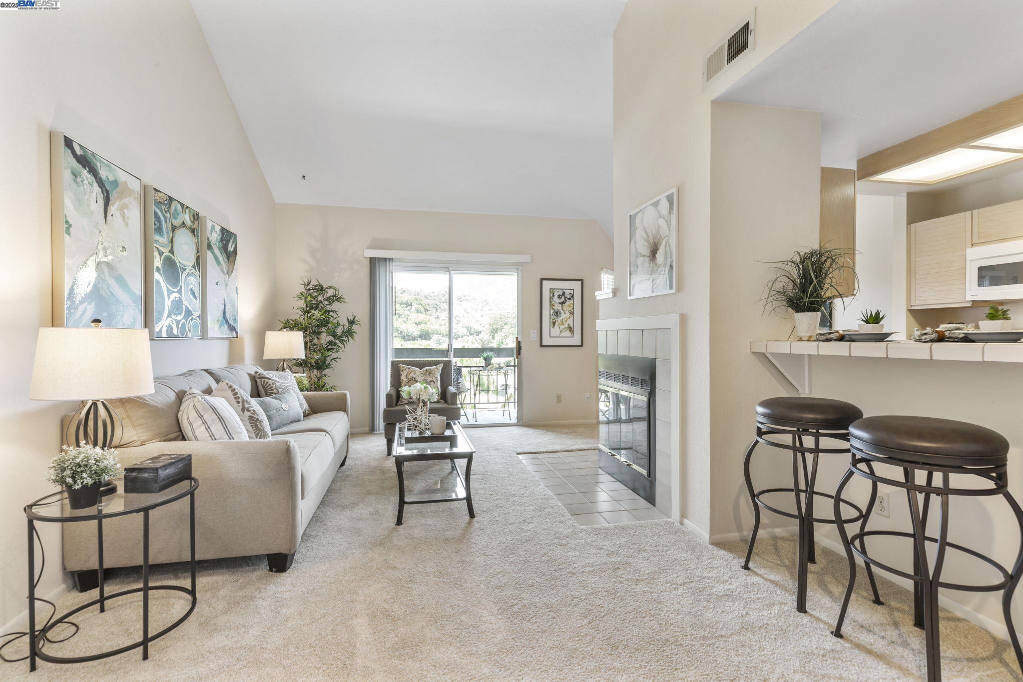 Property Photo: 7710 Canyon Meadow Cir D CA 94588