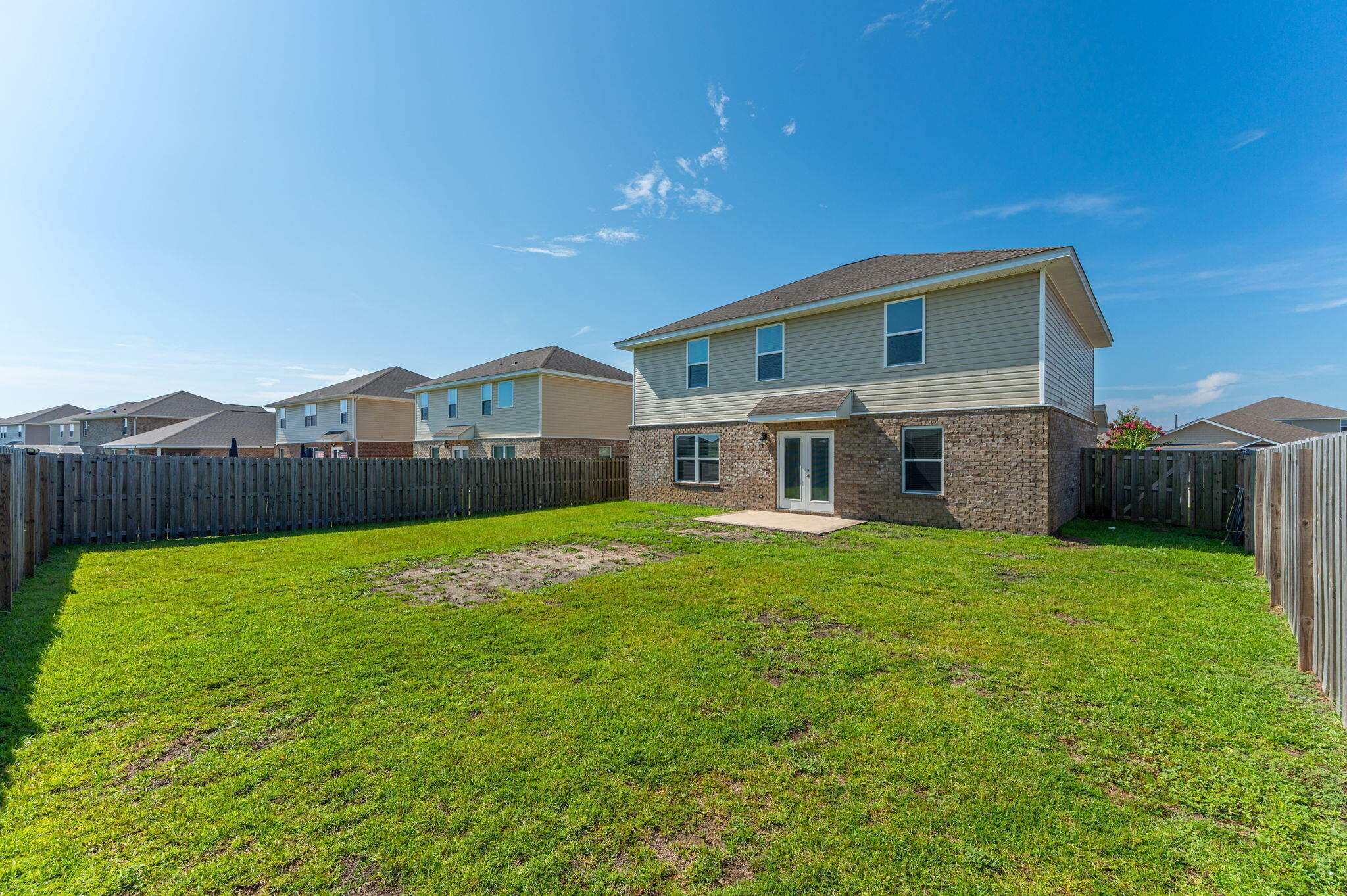 Property Photo: 728 Widgeon Way FL 32539