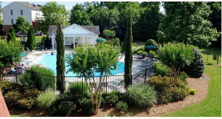 Property Photo:  1008 Prestwyck Ct.  GA 30004 