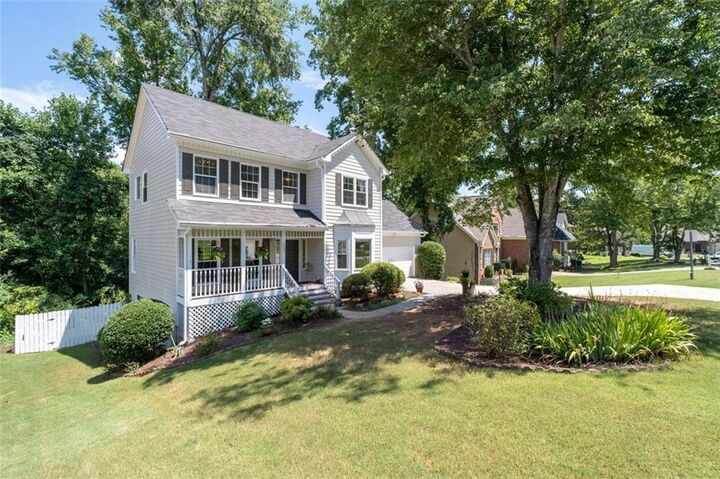 Property Photo: 385 Oak Springs Drive GA 30043