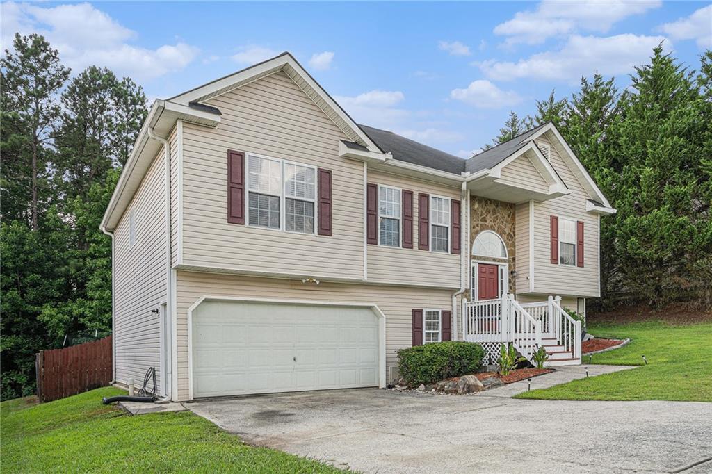 Property Photo: 52 Imperial Drive GA 30141