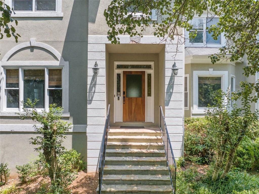 Property Photo: 925 Brandon Ridge Drive GA 30075