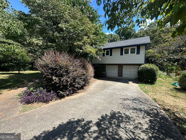 Property Photo: 672 Dorsey Drive GA 30047