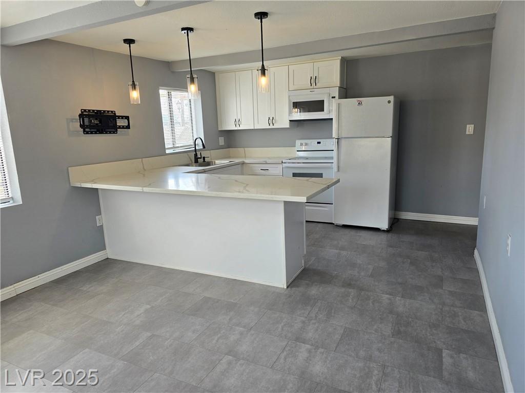 Property Photo:  1037 June Avenue 1037  NV 89104 
