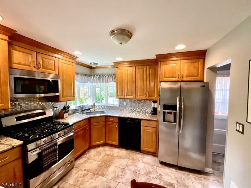 Property Photo:  537 Eagle Rock Ave  NJ 07052 