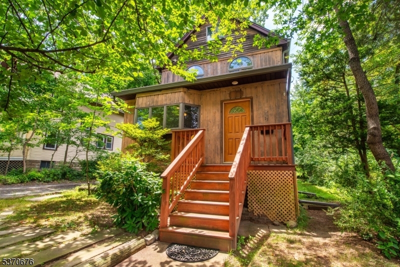 15 Kingsberry Ave  Westwood Boro NJ 07675 photo