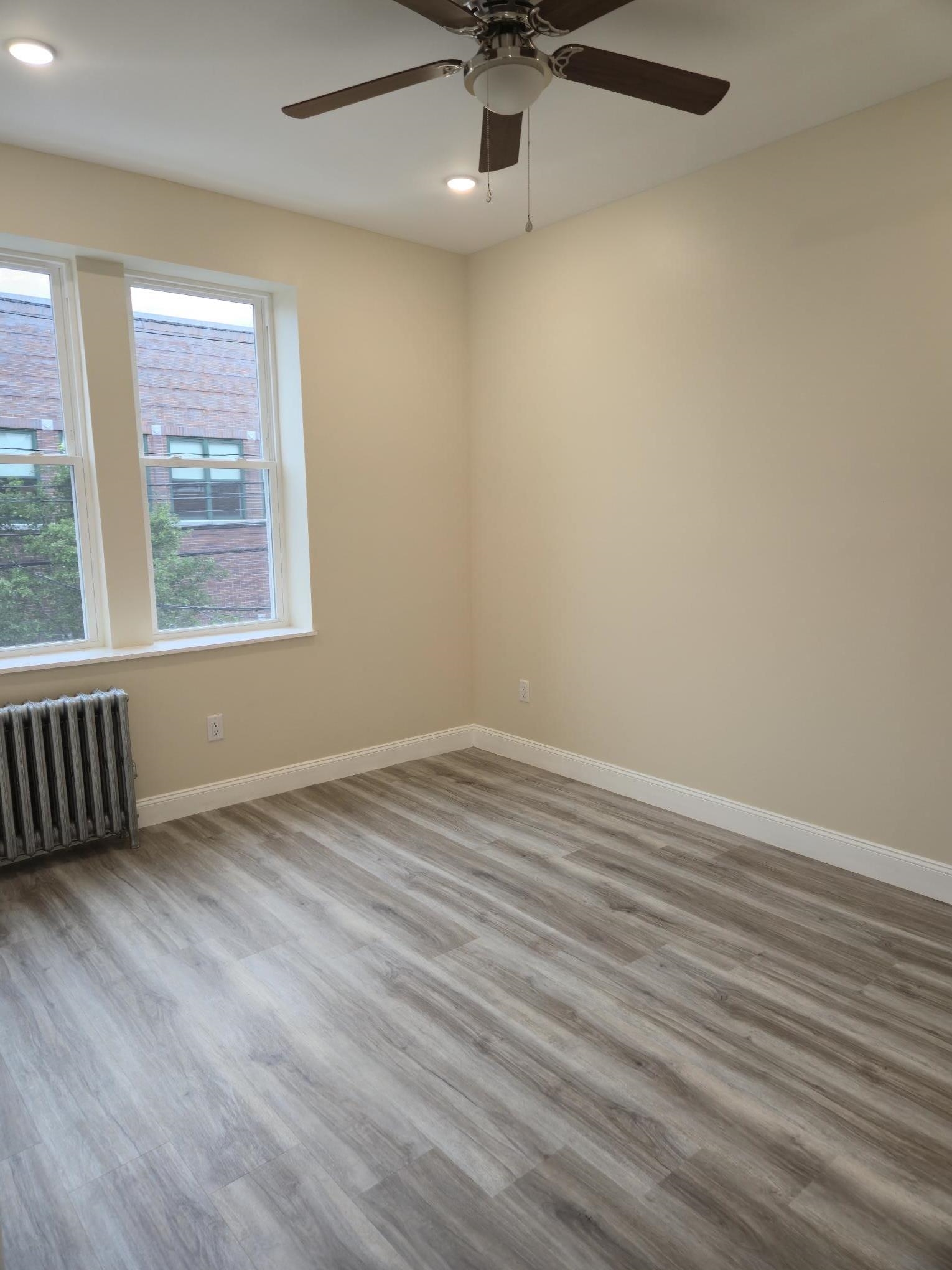 Property Photo:  289 Day Ave B1  NJ 07022 
