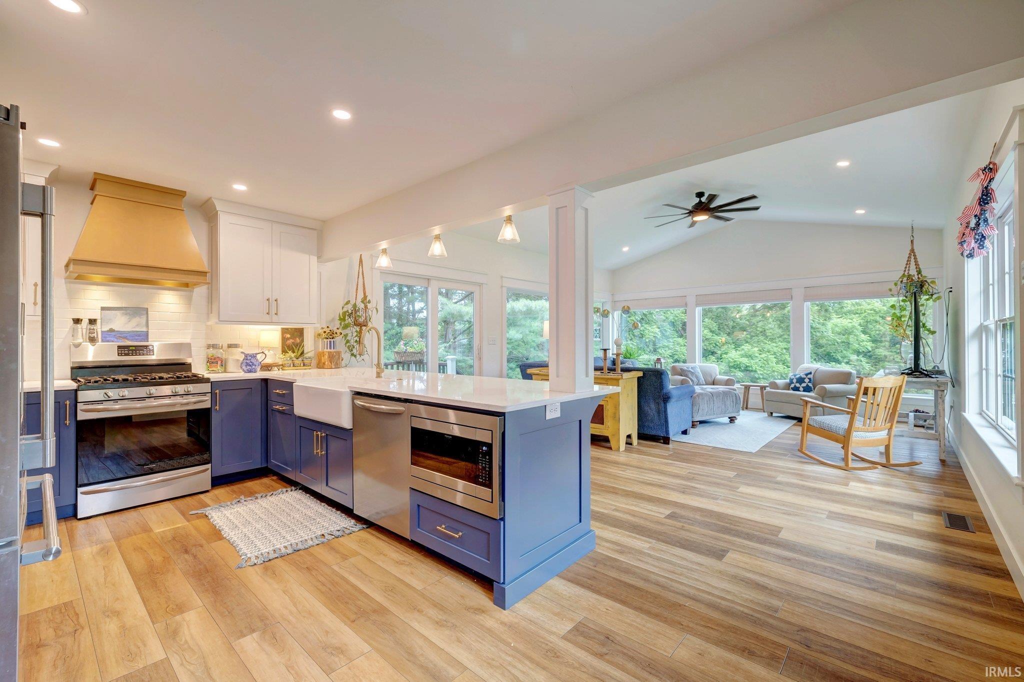 Property Photo: 3040 S Rockport Road IN 47403