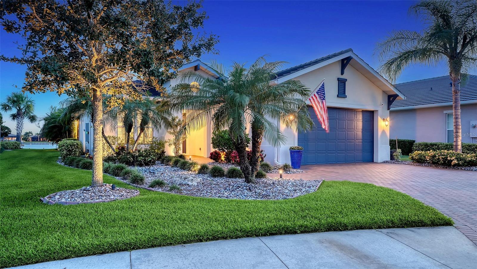 Property Photo:  1114 Bearing Court  FL 34208 