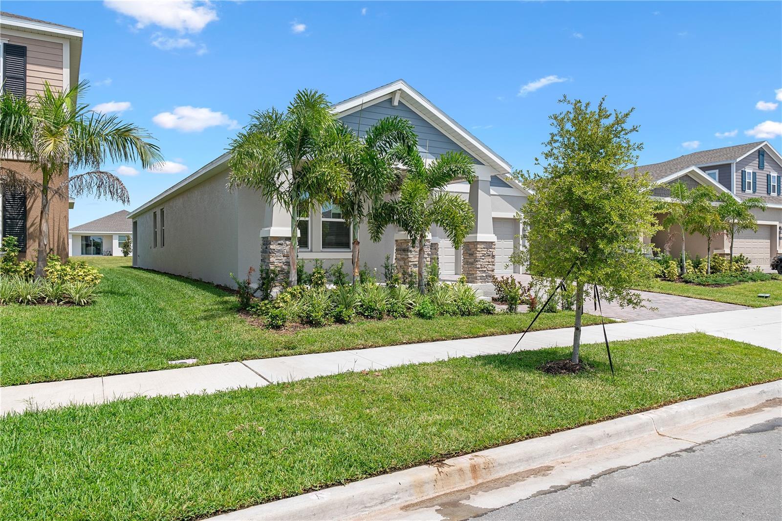 Property Photo: 1908 Blissful Drive FL 34744
