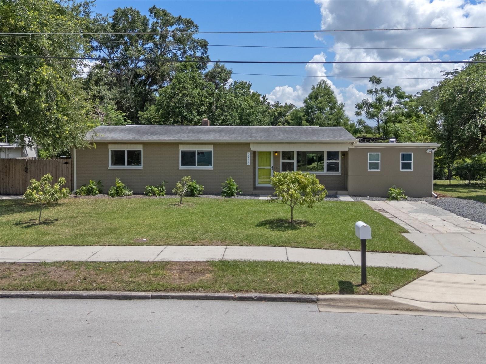 5938 Mimosa Drive  Orlando FL 32807 photo