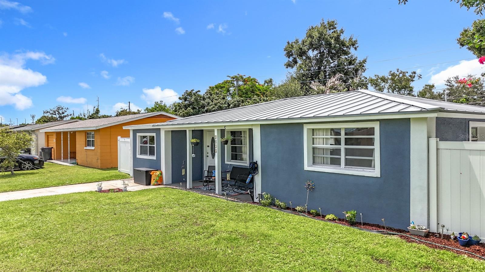 Property Photo:  2625 46th Avenue N  FL 33714 
