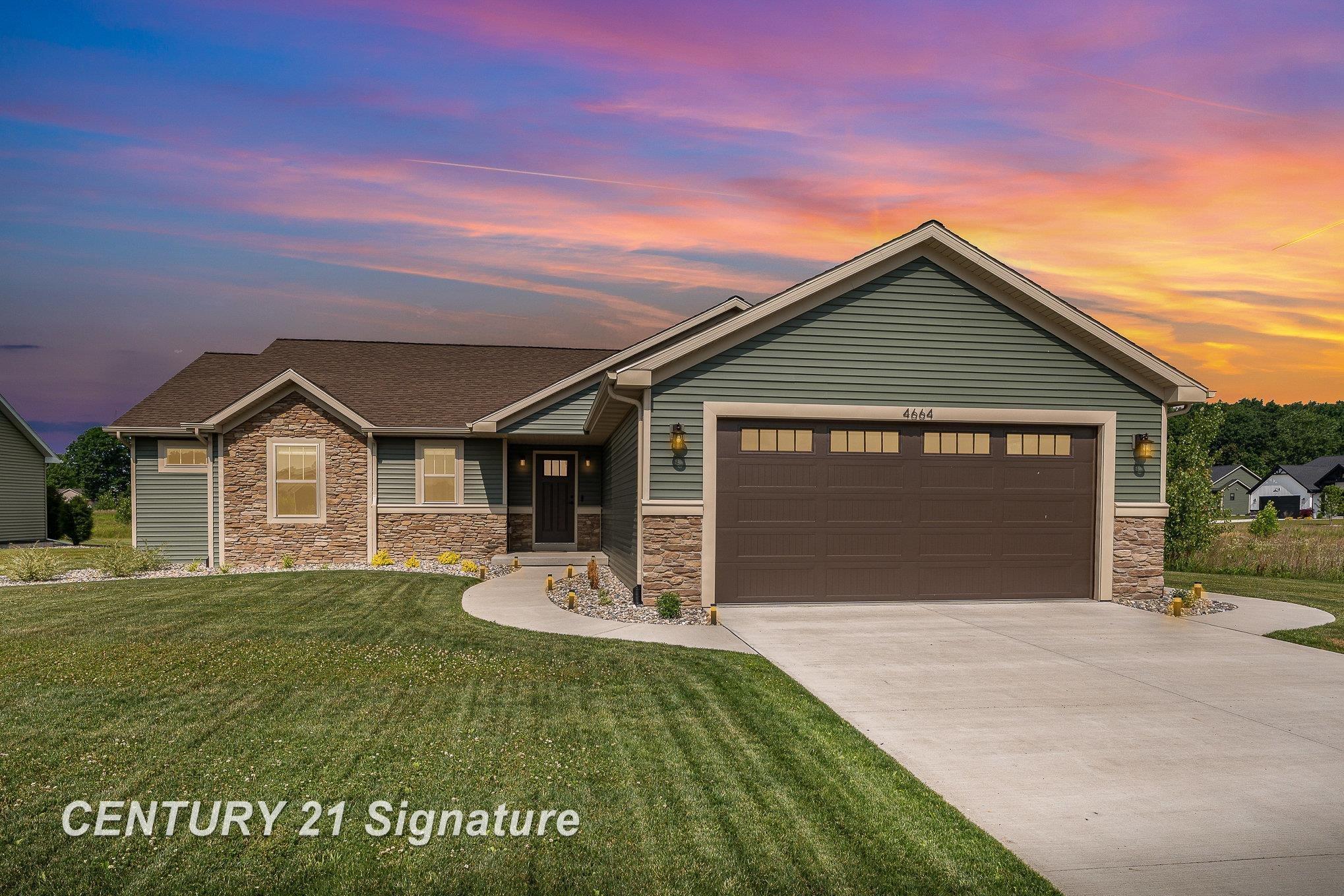 Property Photo:  4664 N West View Drive  MI 48706 