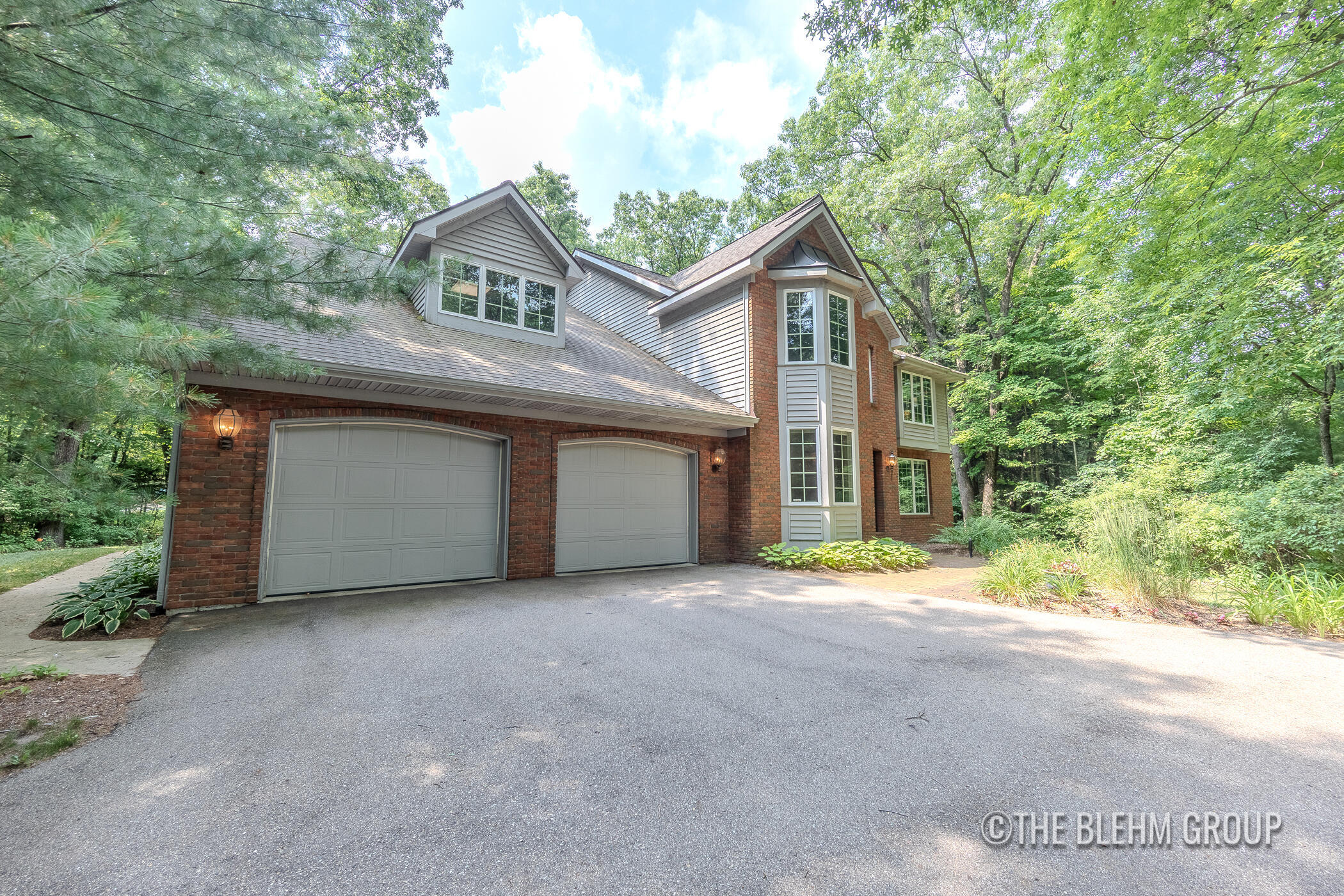 Property Photo: 6340 Cannon Highlands Drive NE MI 49306