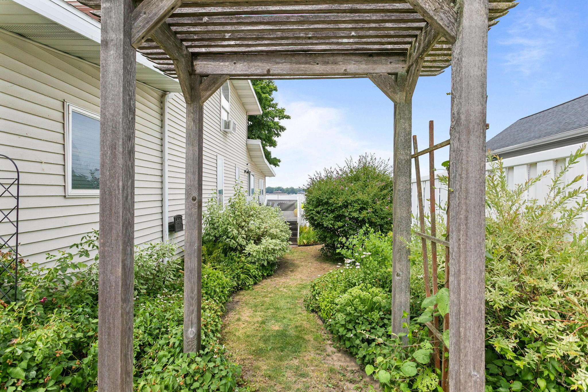 Property Photo: 2587 Lake Shore Drive MI 49120