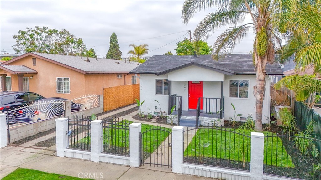 Property Photo: 343 E 98th Street CA 90003