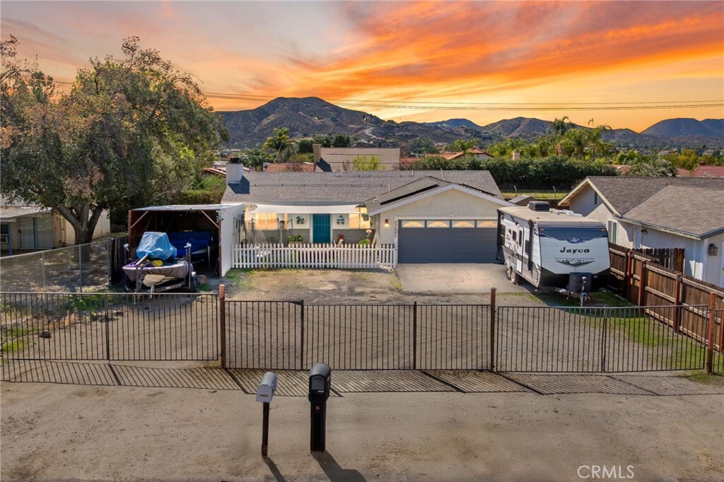 23883 Vista Way  Menifee CA 92587 photo