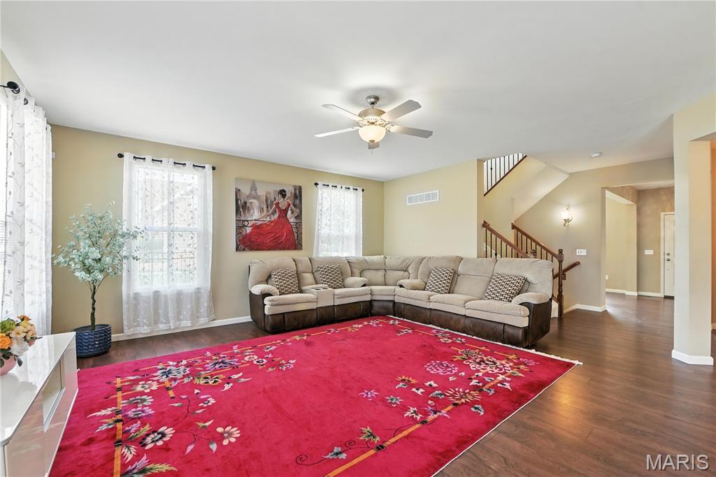 Property Photo: 1549 Cannon Ridge Drive MO 63146