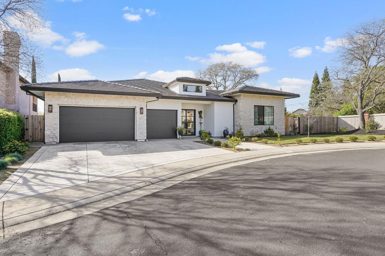 153 Chimney Bluff Court  Folsom CA 95630 photo