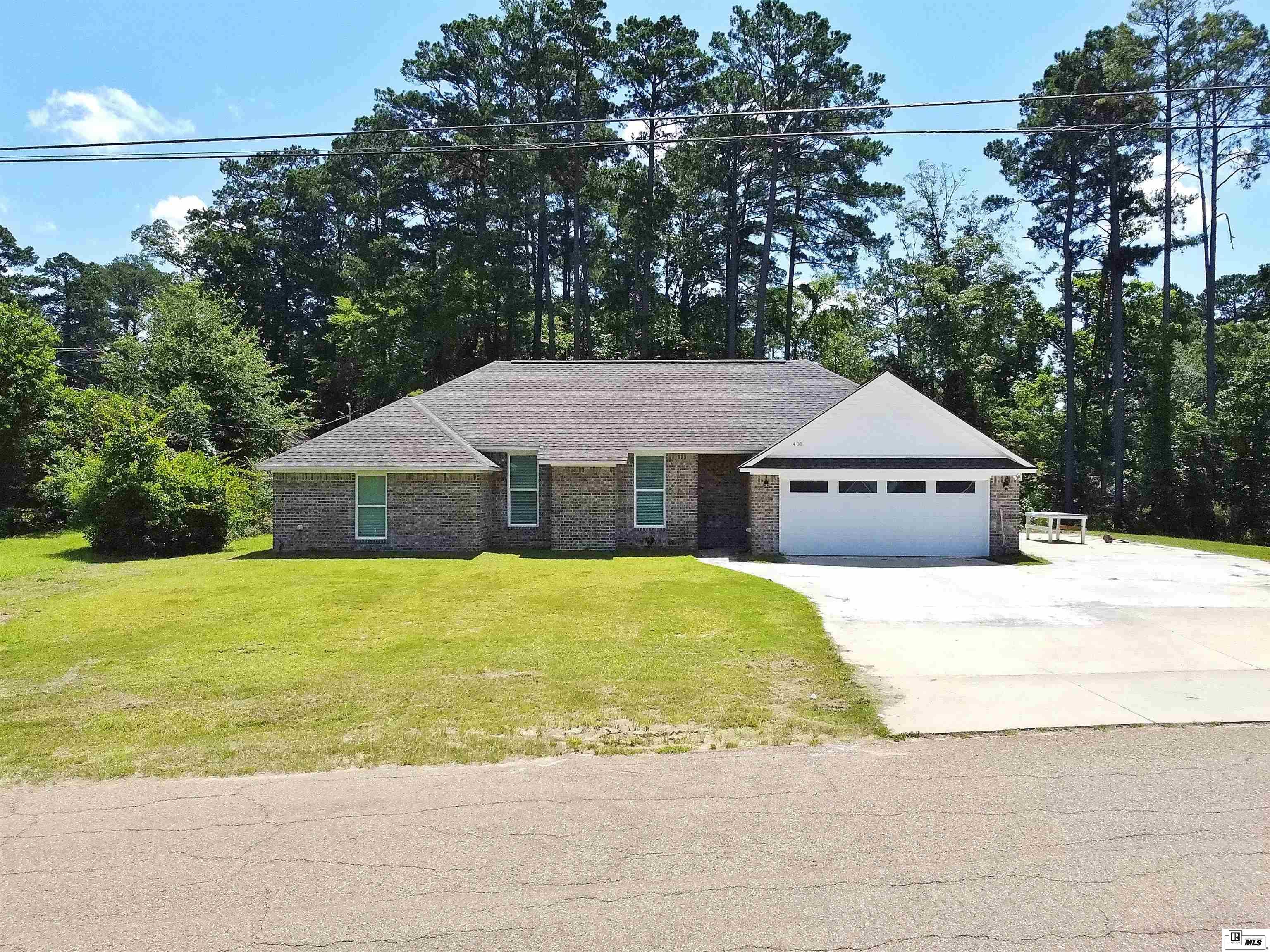 Property Photo:  401 Barber Drive  LA 71270 