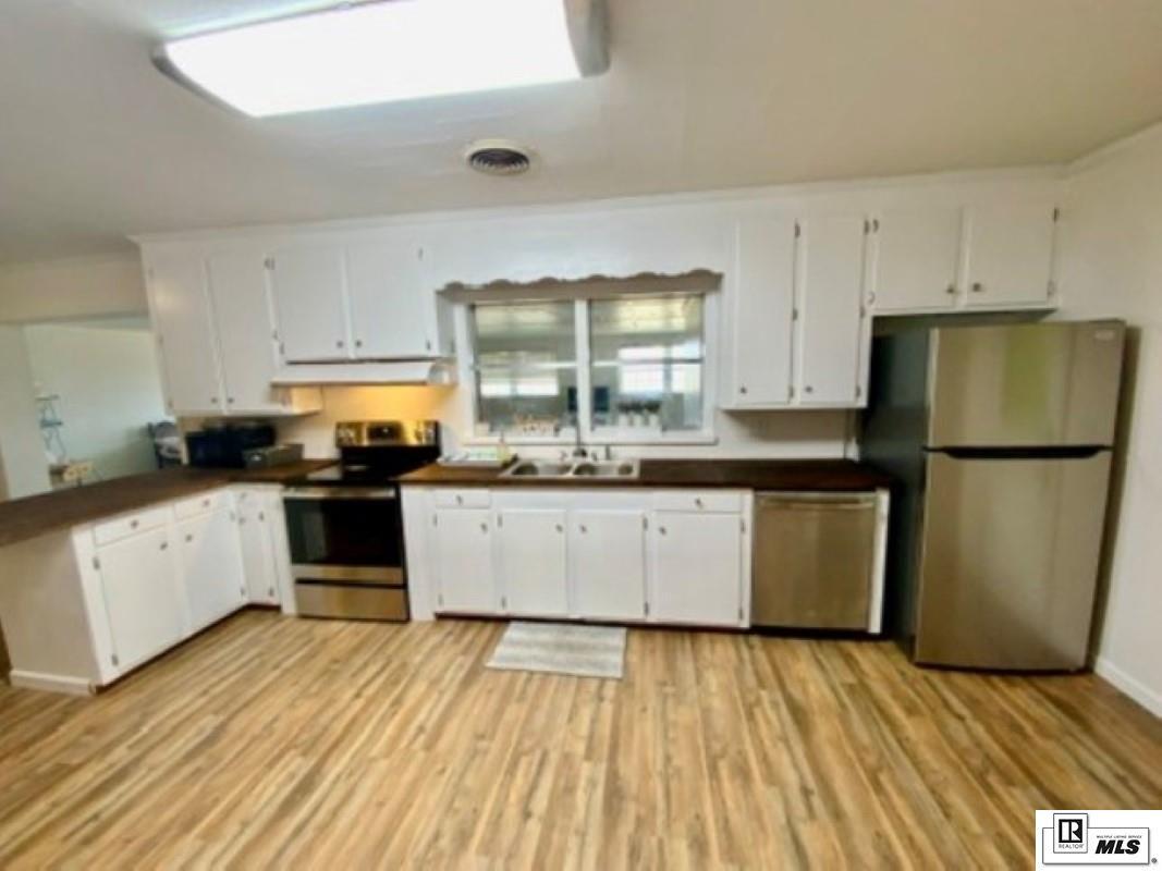 Property Photo: 128 S Highway 65 AR 71653