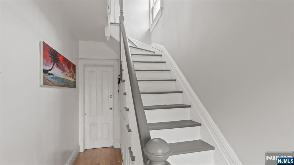 Property Photo:  385 Stephens Street 2  NJ 07109 