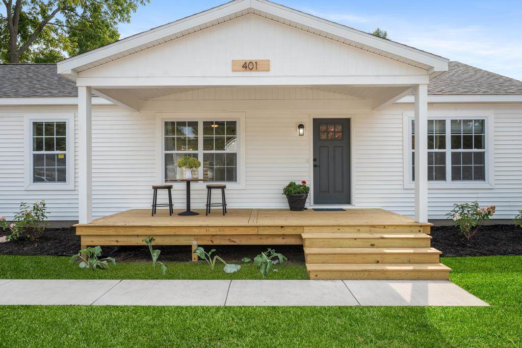 Property Photo: 401 Clark MI 49740