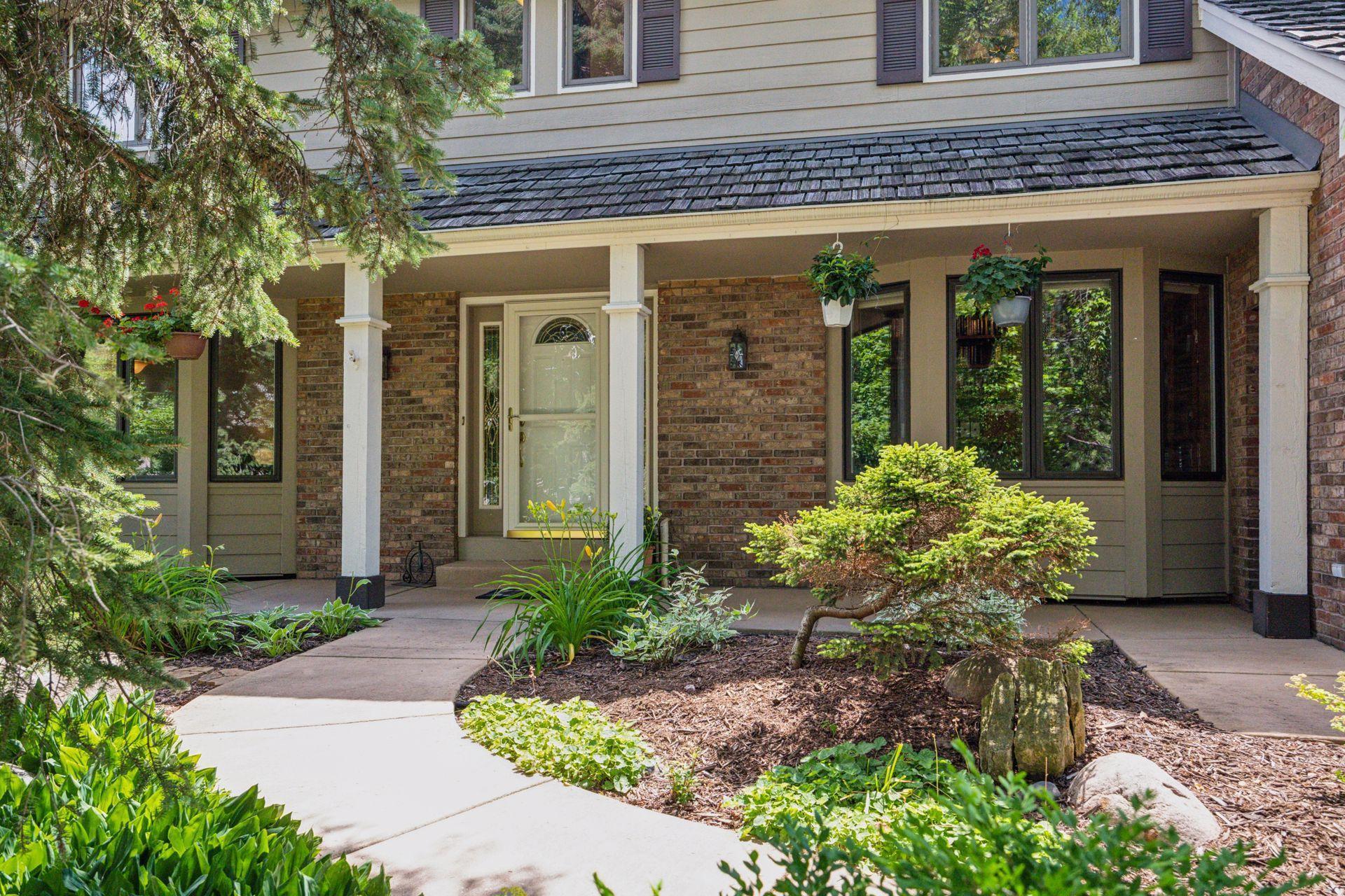 13525 Oak Hill Court  Eden Prairie MN 55346 photo