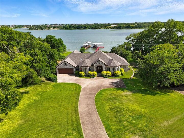 155 Lakeshore Drive  Waxahachie TX 75165 photo