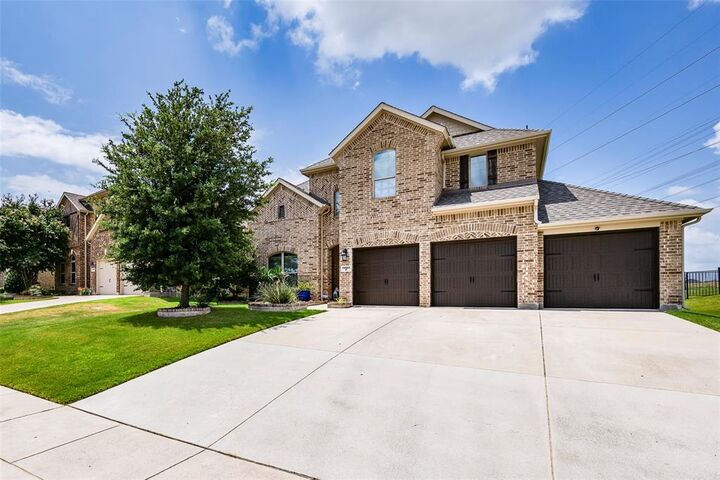 Property Photo: 14901 Seventeen Lakes Boulevard TX 76262