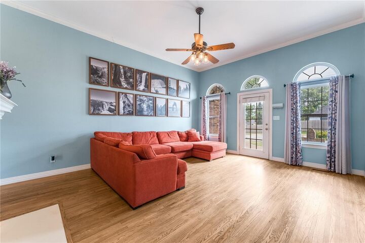 Property Photo: 605 Roselawn Street AR 72761