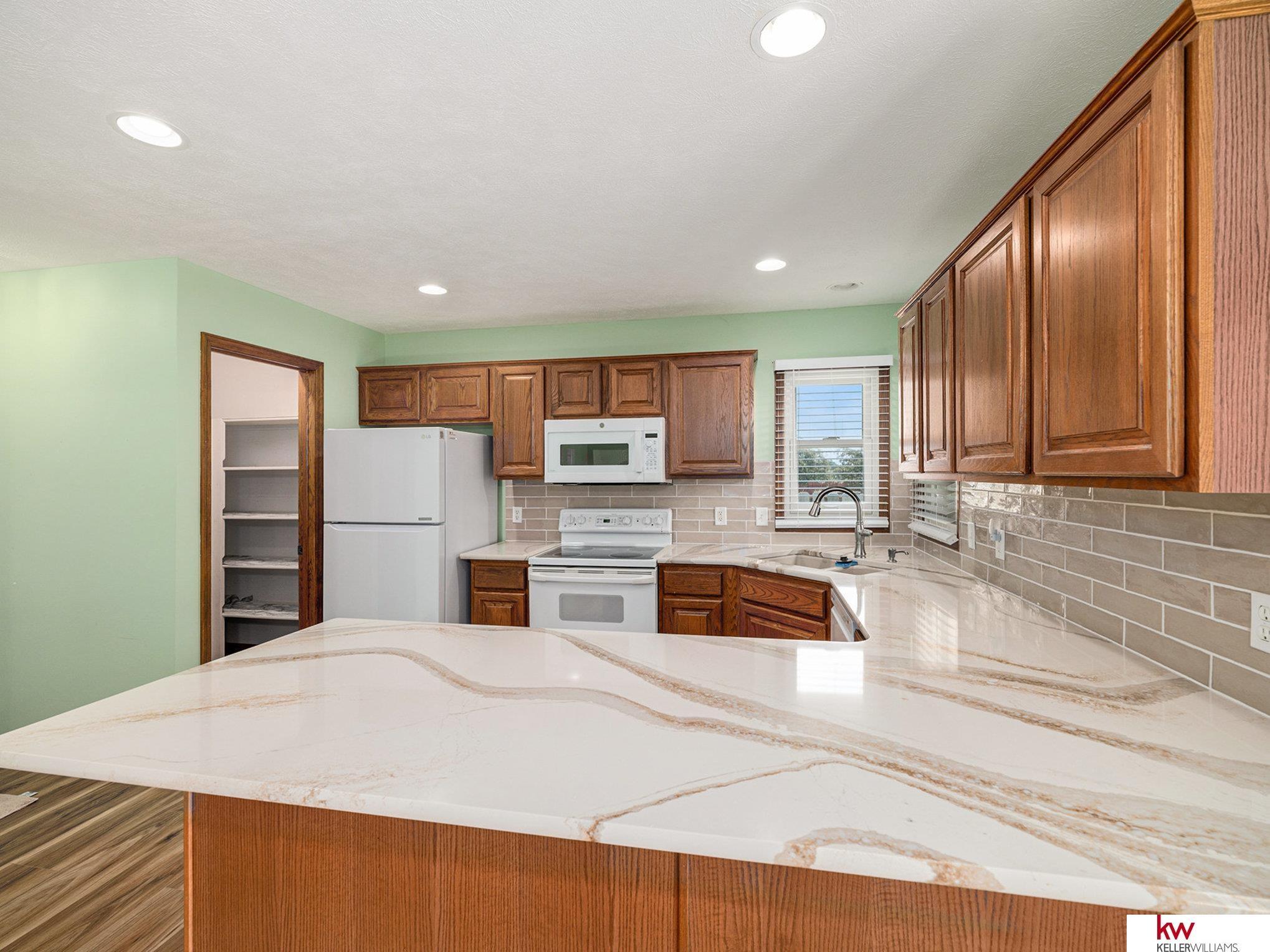 Property Photo: 10369 Nebraska Avenue NE 68134