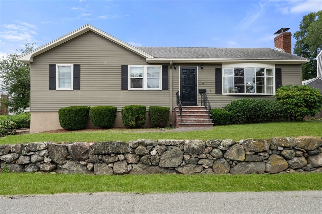 284 Grove St  Medford MA 02155 photo