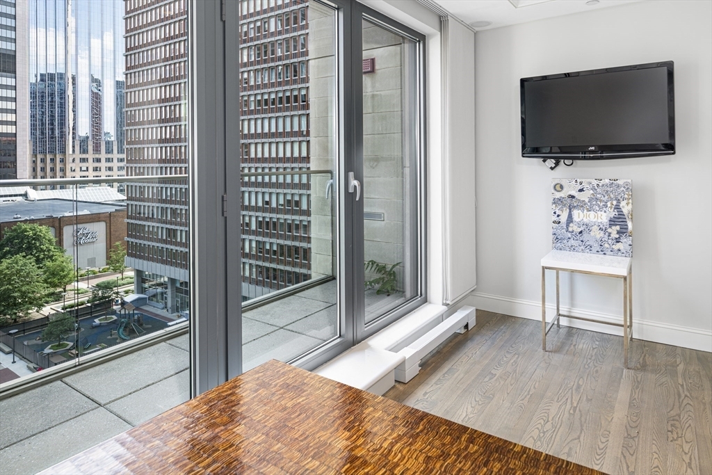 Property Photo: 776 Boylston St E9g MA 02199
